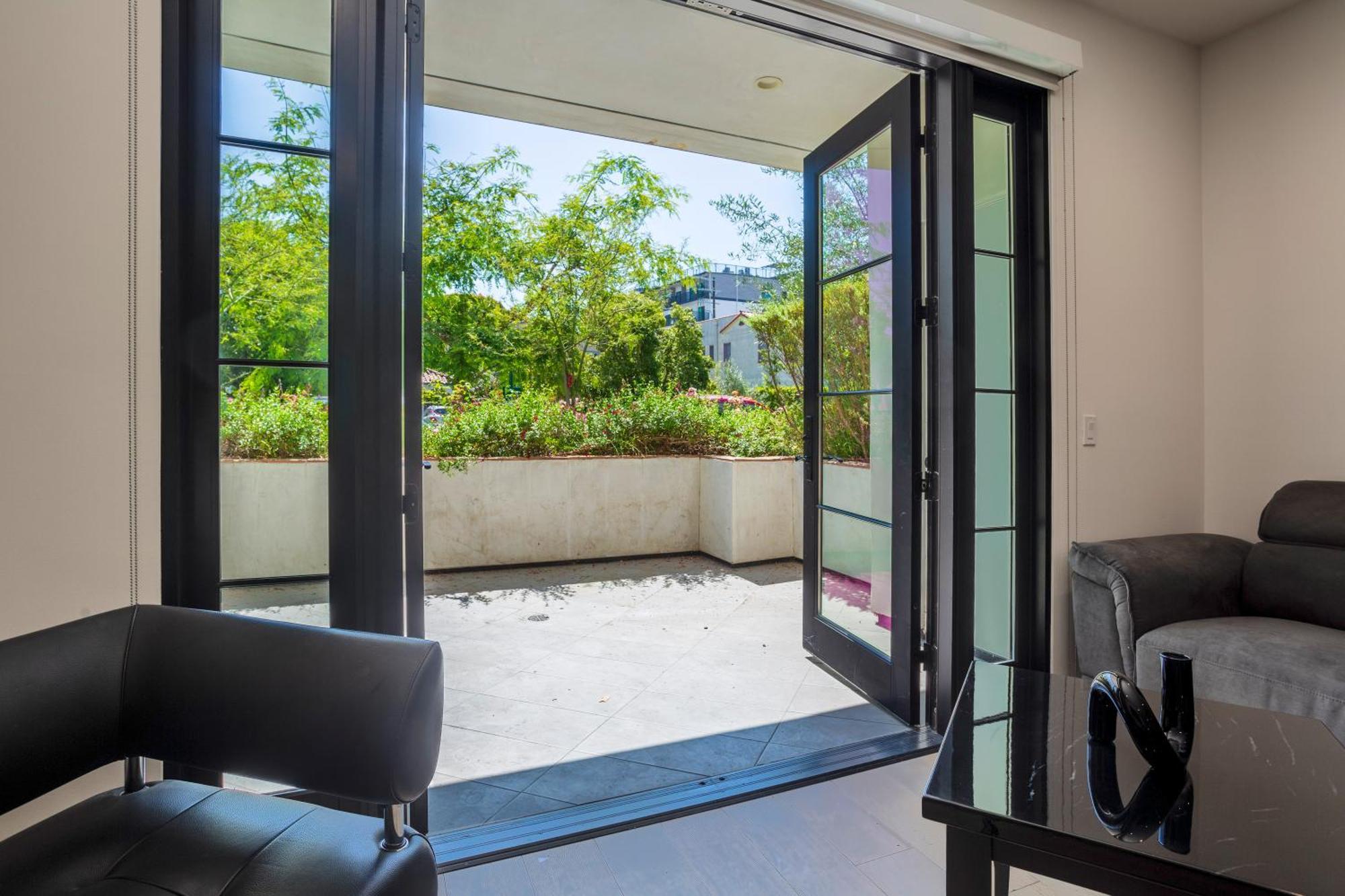 West Side Prime Location 2 Bedroom With Pool Los Angeles Exterior photo